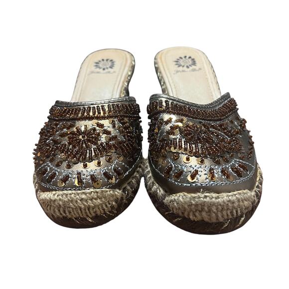 Yellow Box Brown Beaded Espadrille Wedges Size 6.5 - Picture 2 of 7